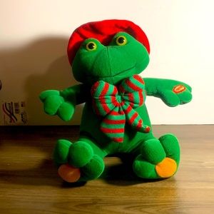 Dillards Xmas 🤶 Frog plush